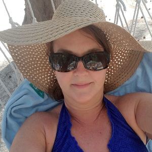 Meet your Posher, Deanna